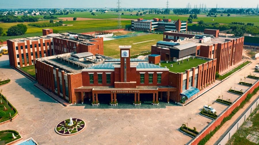 Modern School