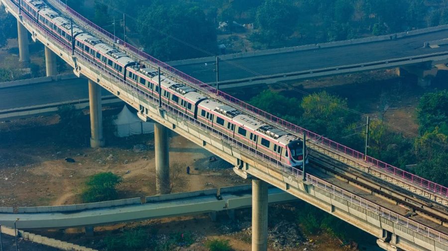 How to Buy a Delhi Metro Ticket